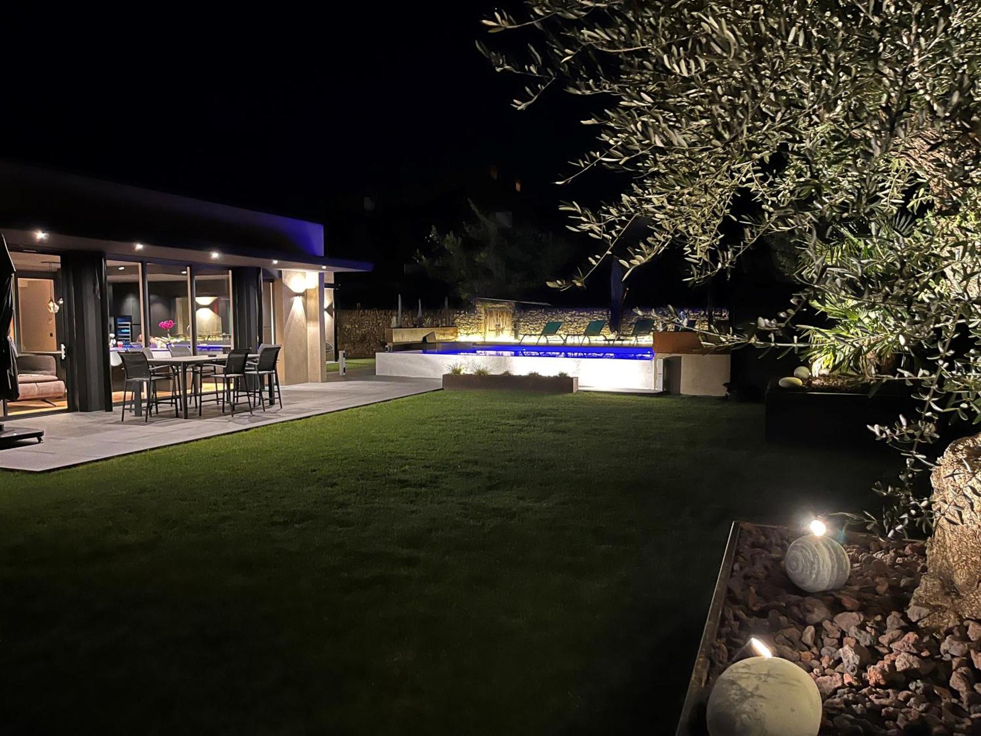 La Villa Cosy Espalion Eksteriør bilde